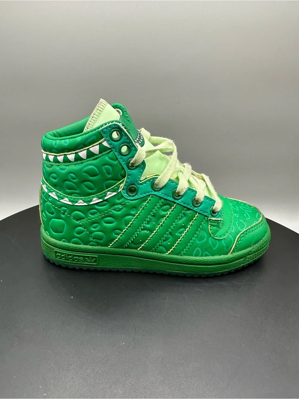 Adidas X Toy Story Top Ten Hi Kids Rex Youth 11C Debossed Scale Green
